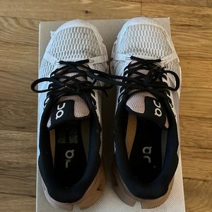 OC 6.5 Grey Sneakers